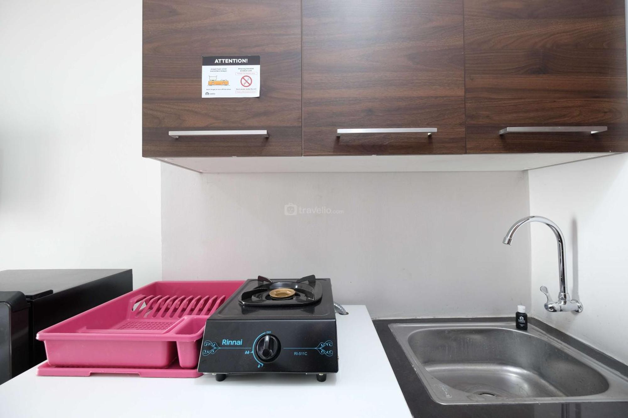 Cozy And Modern Look Transpark Juanda Timur By Travelio * Bekasi